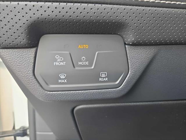 new 2025 Volkswagen Atlas car, priced at $46,450