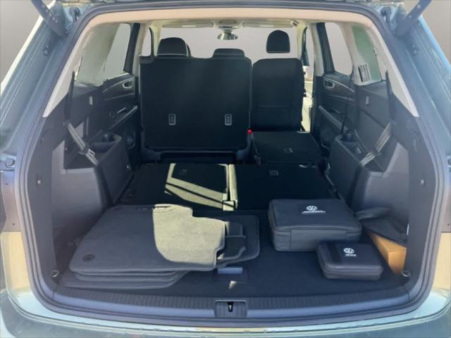 new 2025 Volkswagen Atlas car, priced at $56,085