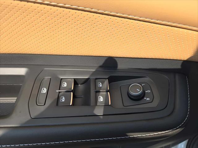new 2025 Volkswagen Atlas Cross Sport car, priced at $52,246