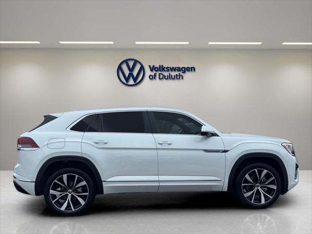 new 2024 Volkswagen Atlas Cross Sport car, priced at $54,696