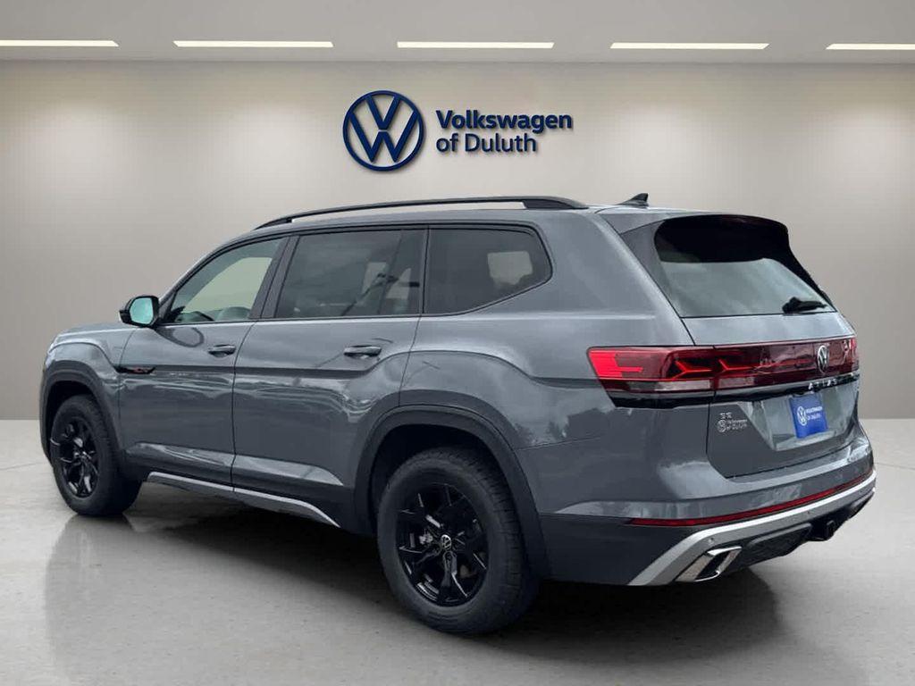 new 2026 Volkswagen Atlas car, priced at $50,088