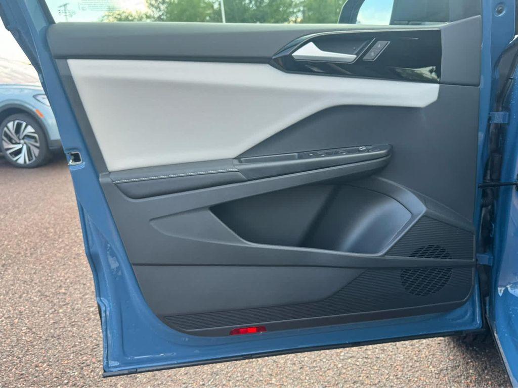 new 2025 Volkswagen Taos car, priced at $28,284