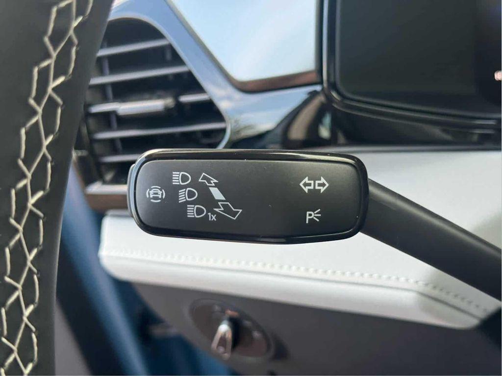 new 2025 Volkswagen Taos car, priced at $28,284