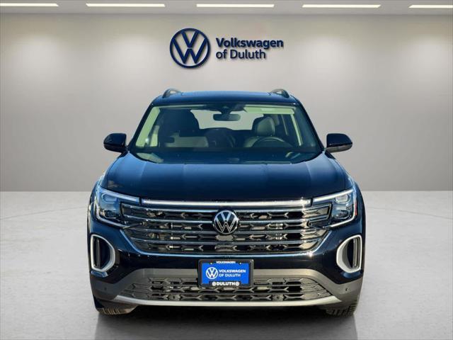 new 2025 Volkswagen Atlas car, priced at $49,222