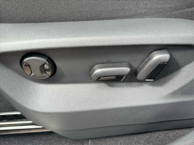 new 2025 Volkswagen Atlas car, priced at $50,230