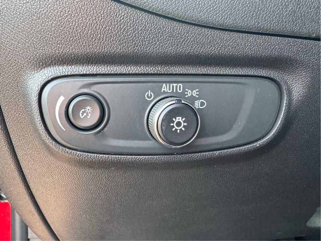 used 2024 Chevrolet Equinox car, priced at $25,000