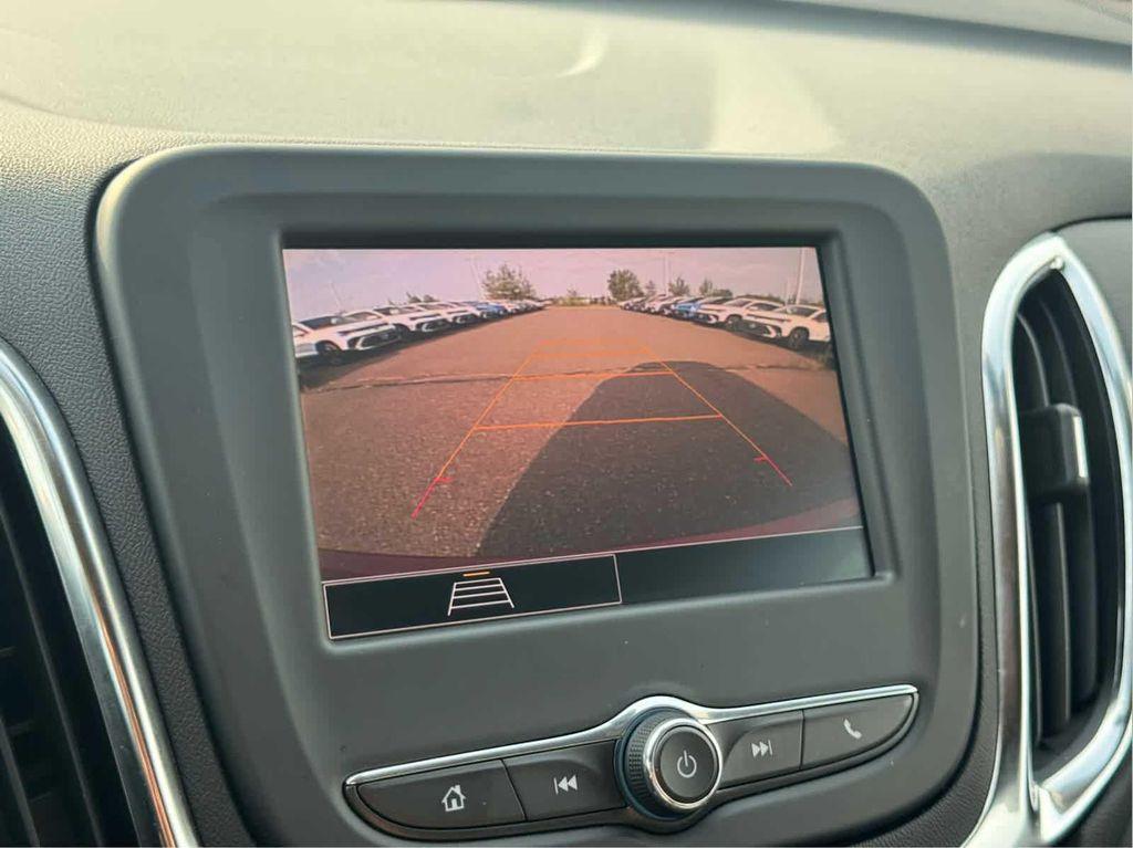 used 2024 Chevrolet Equinox car, priced at $25,000