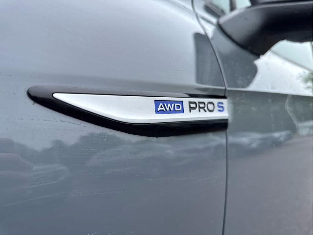 new 2025 Volkswagen ID.4 car, priced at $55,276