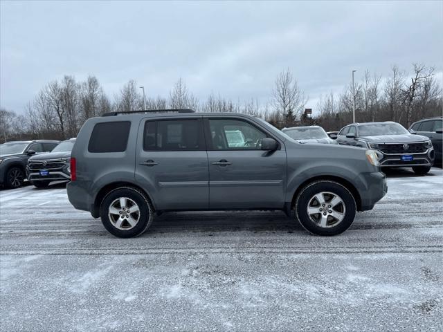 used 2010 Honda Pilot car, priced at $6,999