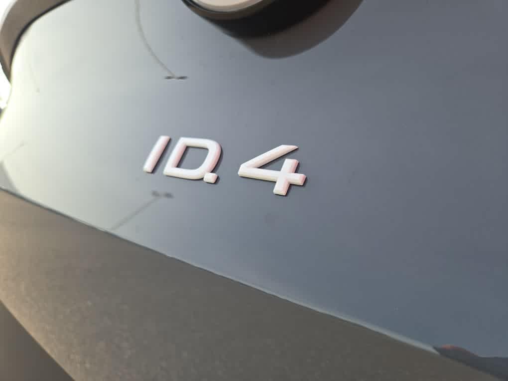 new 2025 Volkswagen ID.4 car, priced at $58,476