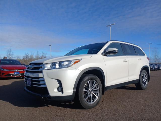 used 2019 Toyota Highlander car, priced at $25,000