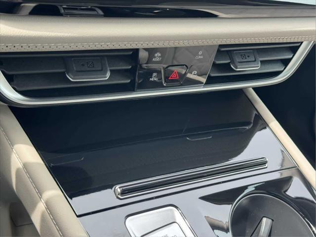 new 2025 Volkswagen Atlas car, priced at $55,560