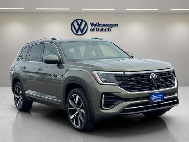 new 2025 Volkswagen Atlas car, priced at $55,560