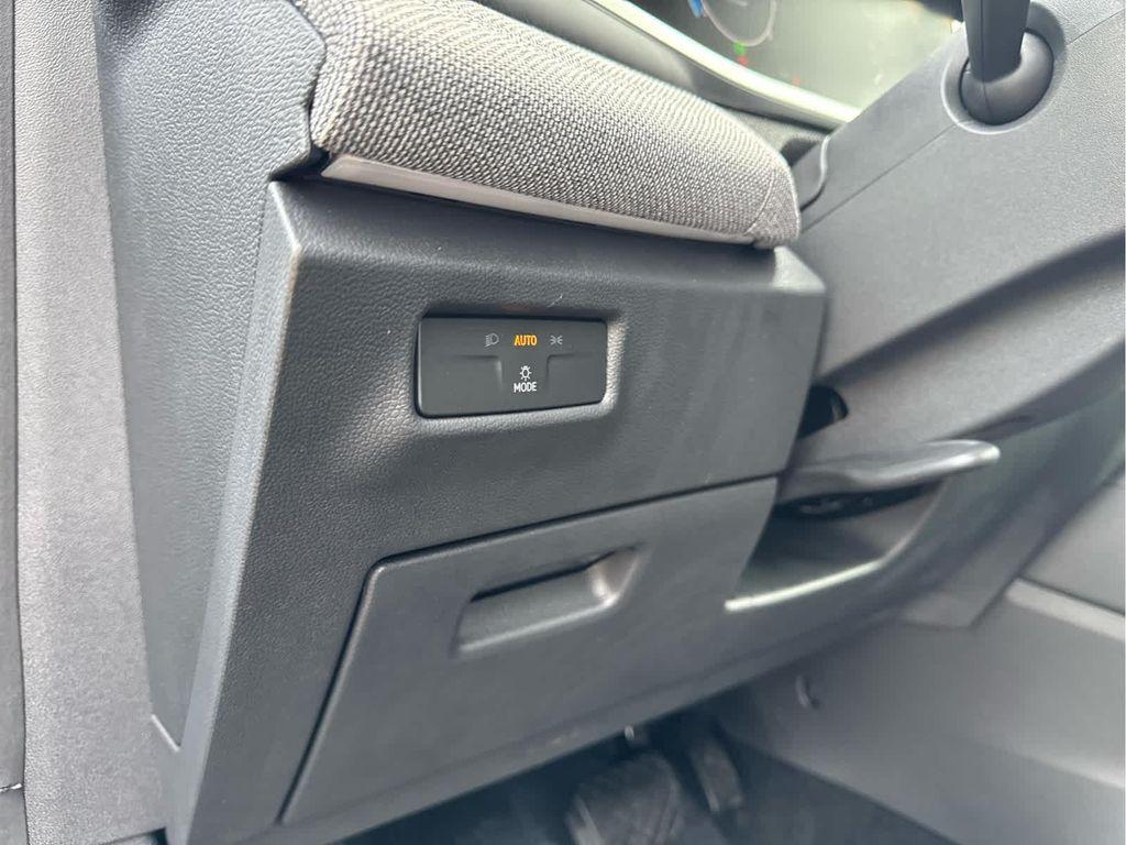 new 2025 Volkswagen Tiguan car, priced at $33,326
