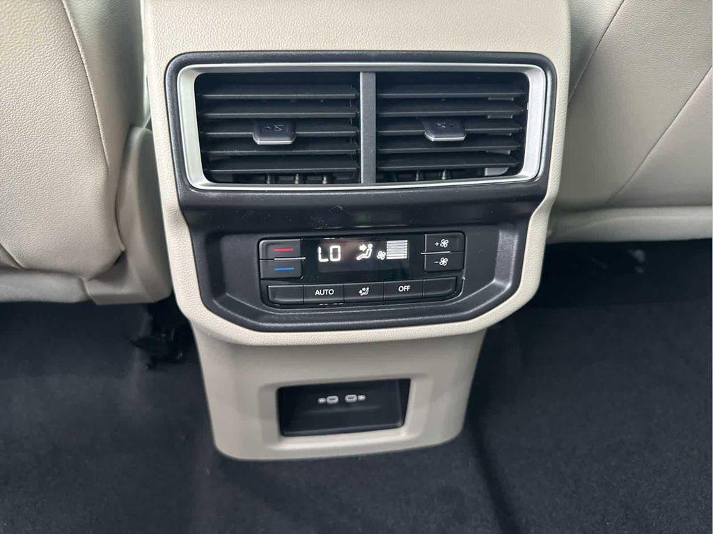 new 2026 Volkswagen Atlas car, priced at $43,803