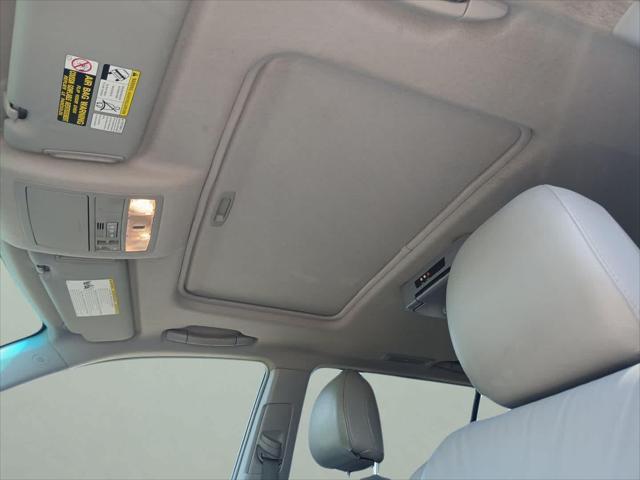 used 2009 Toyota Highlander car, priced at $8,999