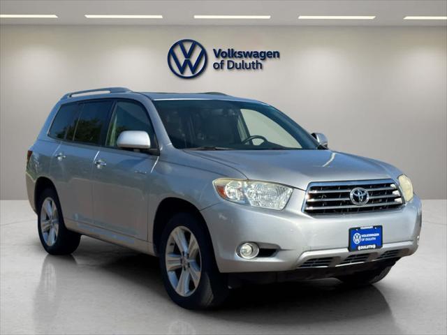 used 2009 Toyota Highlander car, priced at $8,999