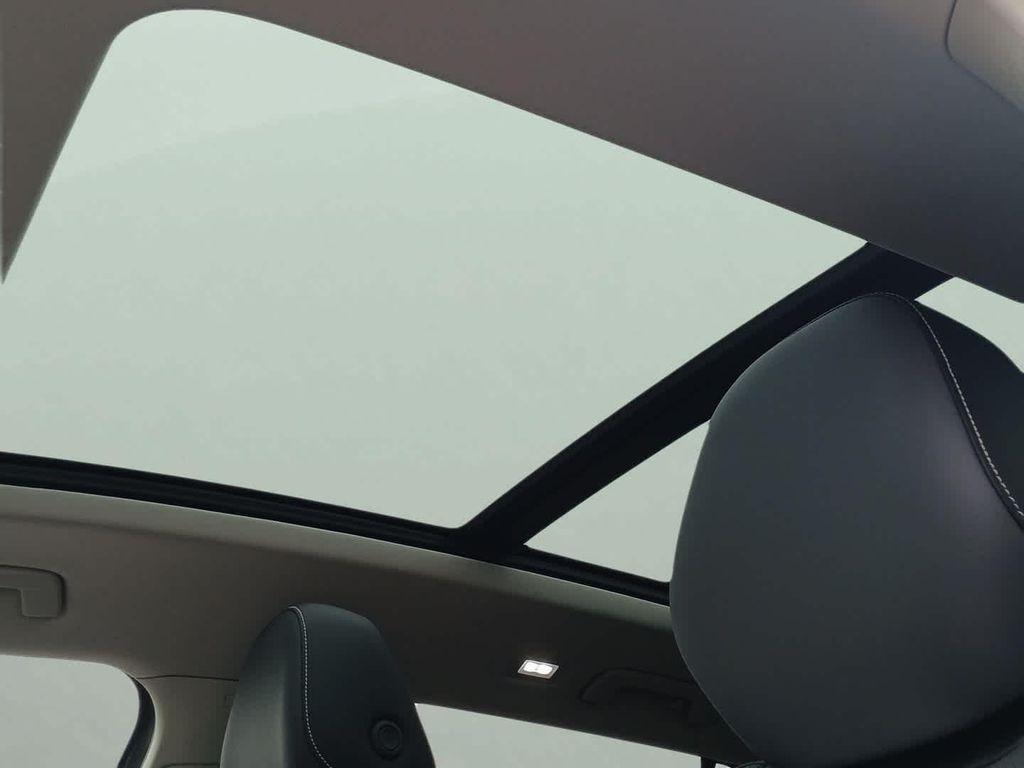 new 2025 Volkswagen Tiguan car, priced at $37,170