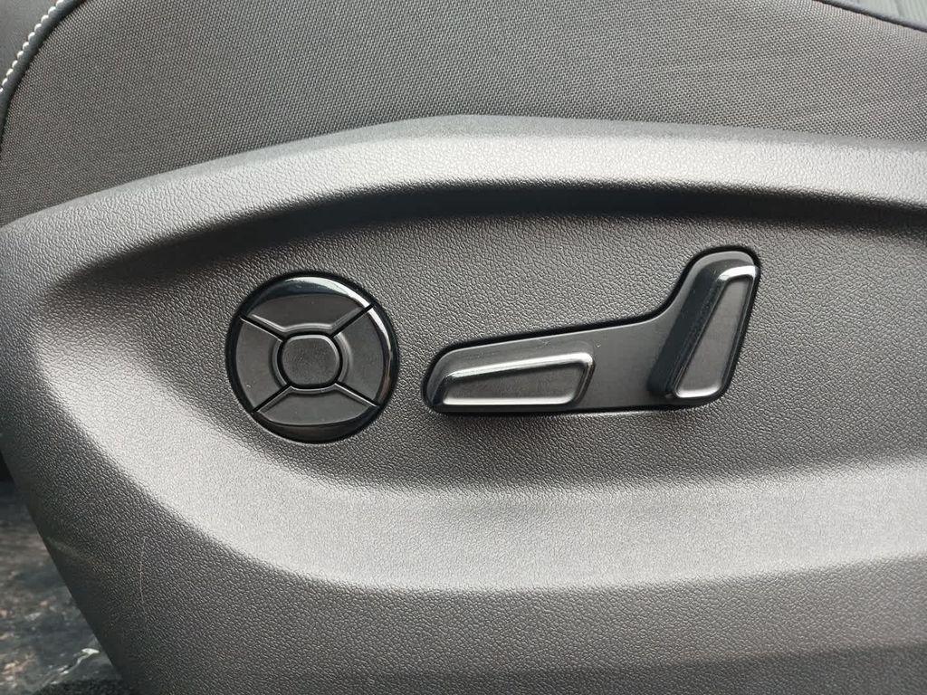 new 2025 Volkswagen Tiguan car, priced at $37,170