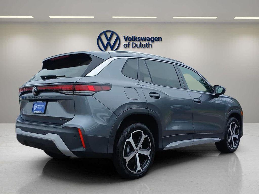 new 2025 Volkswagen Tiguan car, priced at $37,170