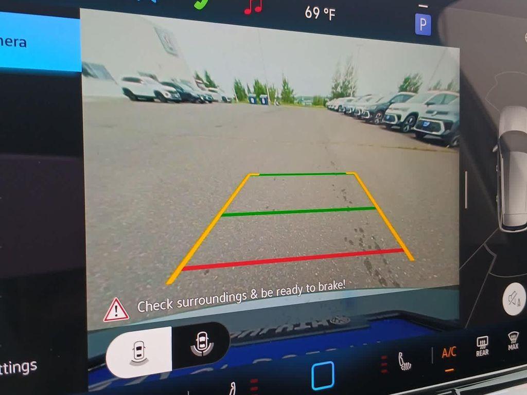 new 2025 Volkswagen Tiguan car, priced at $37,170