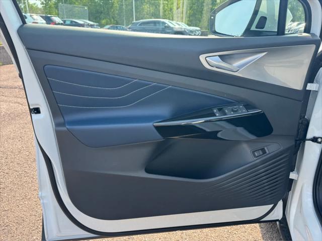 new 2025 Volkswagen ID.4 car, priced at $57,231