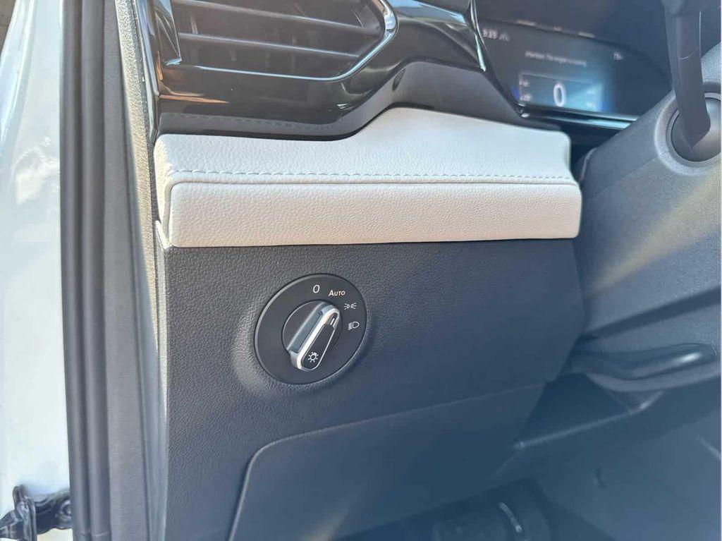 new 2025 Volkswagen Taos car, priced at $28,270