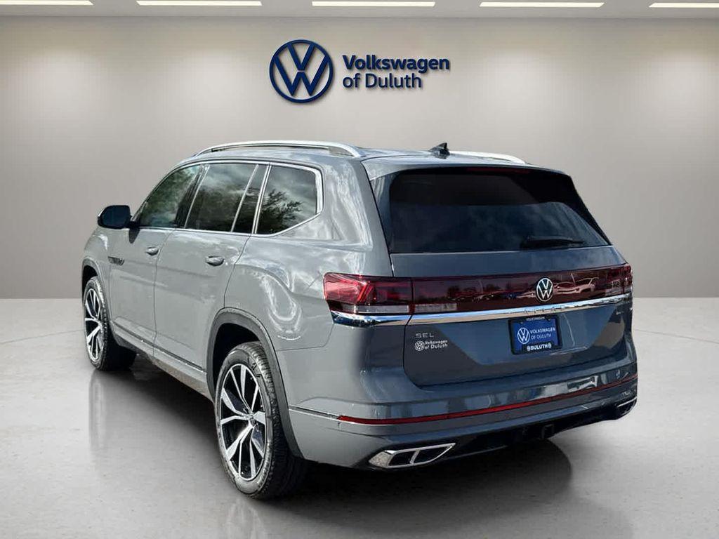 new 2026 Volkswagen Atlas car, priced at $56,476