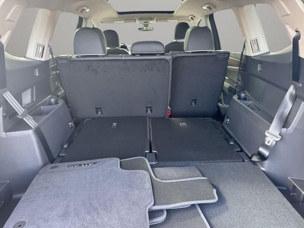 new 2026 Volkswagen Atlas car, priced at $56,476