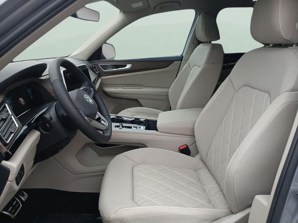 new 2026 Volkswagen Atlas car, priced at $56,695