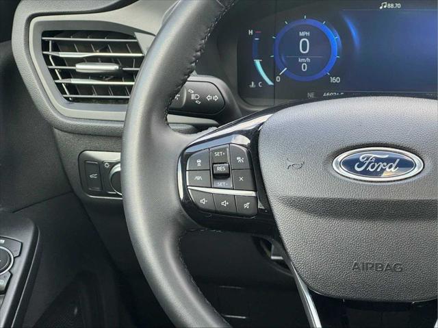 used 2022 Ford Escape car, priced at $23,999