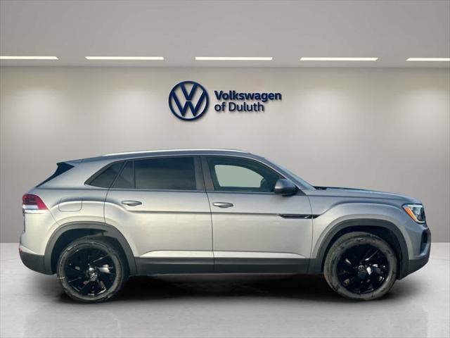 new 2025 Volkswagen Atlas Cross Sport car, priced at $46,421