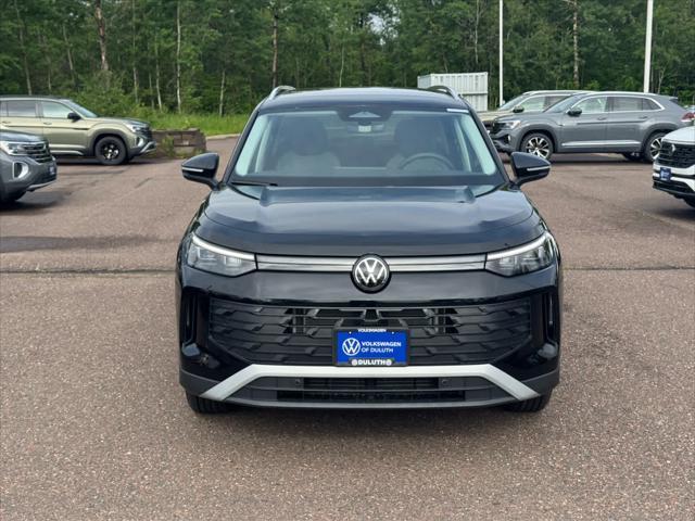 new 2025 Volkswagen Tiguan car, priced at $32,825