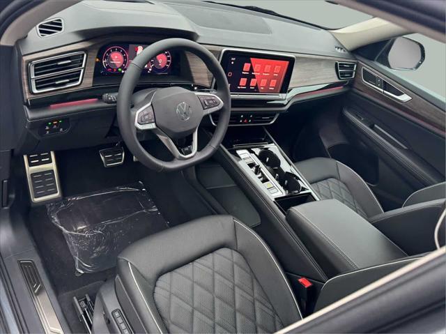 new 2025 Volkswagen Atlas car, priced at $55,915