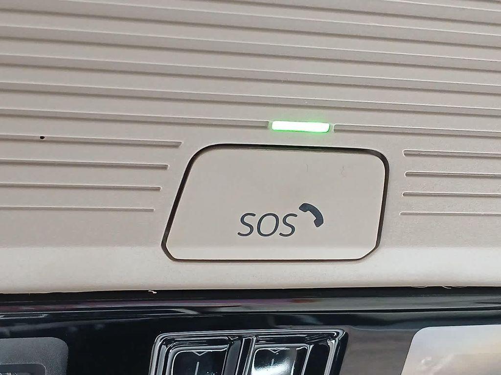 new 2026 Volkswagen Atlas car, priced at $56,652