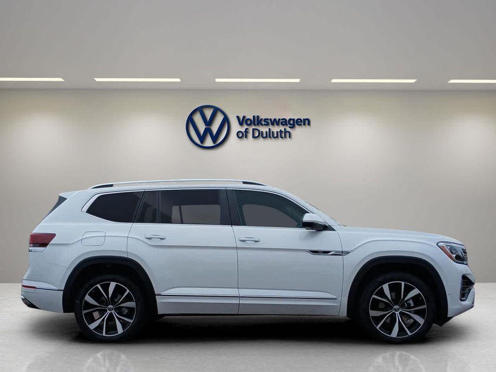 new 2026 Volkswagen Atlas car, priced at $57,652