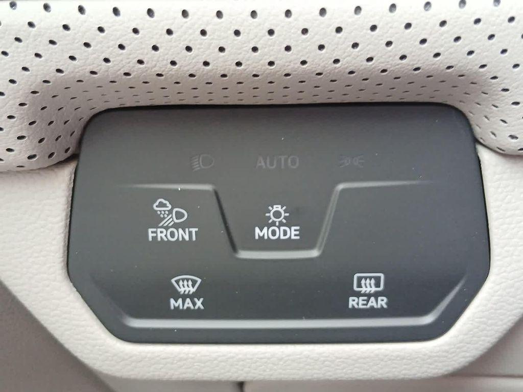 new 2026 Volkswagen Atlas car, priced at $57,652