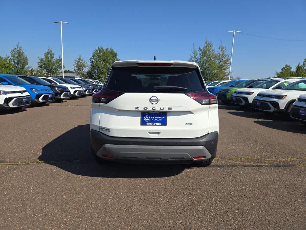used 2022 Nissan Rogue car, priced at $20,000
