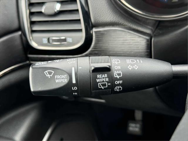 used 2019 Jeep Grand Cherokee car, priced at $28,499
