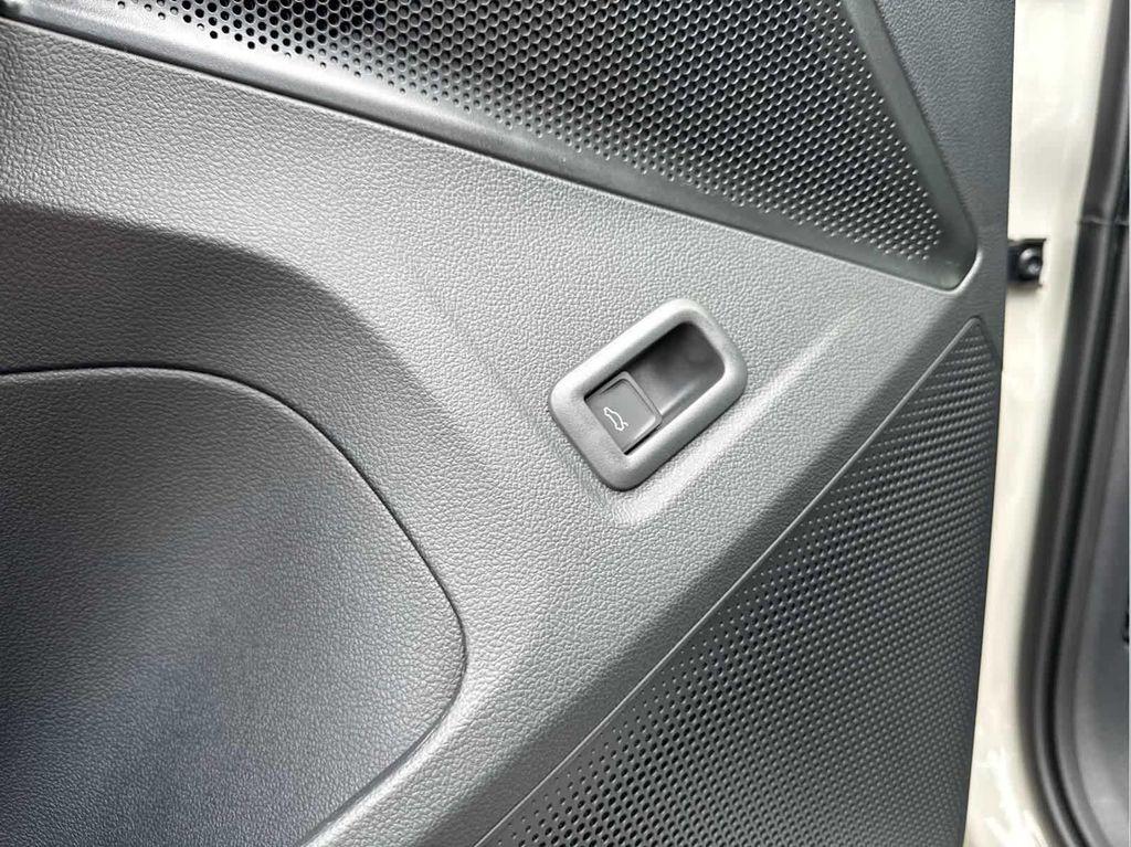 new 2025 Volkswagen Tiguan car, priced at $39,630