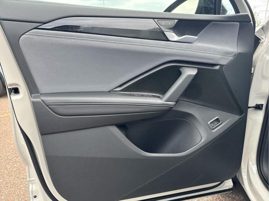 new 2025 Volkswagen Tiguan car, priced at $39,630
