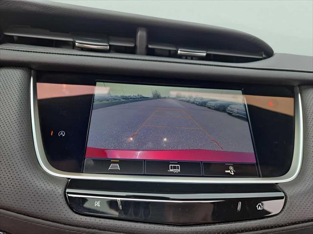 used 2023 Cadillac XT5 car, priced at $33,999