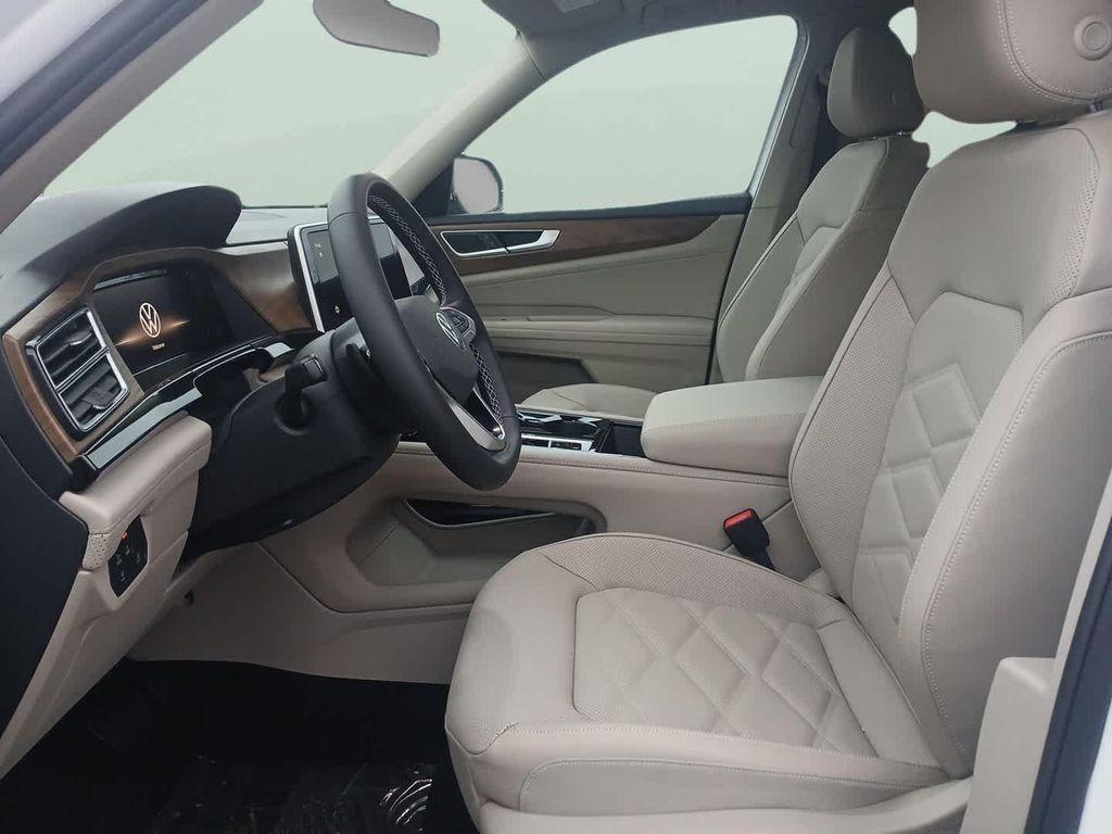 new 2026 Volkswagen Atlas car, priced at $48,608