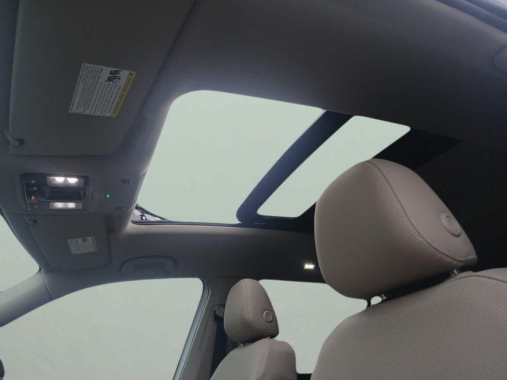 new 2026 Volkswagen Atlas car, priced at $48,608