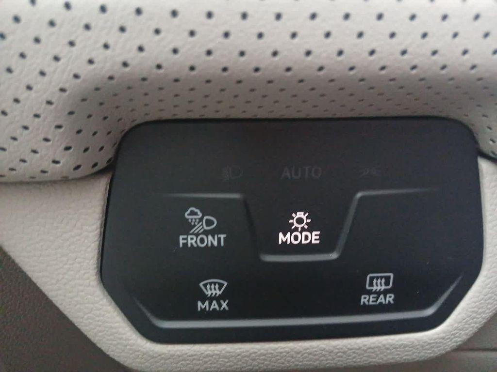 new 2026 Volkswagen Atlas car, priced at $48,608