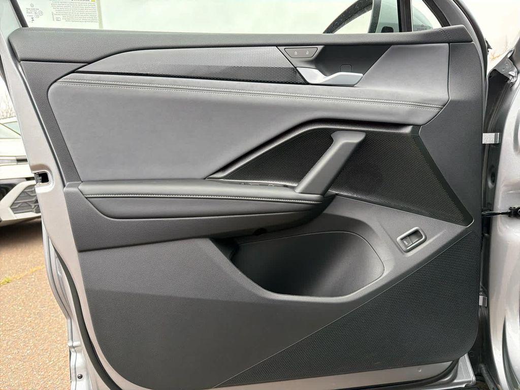 new 2026 Volkswagen Tiguan car, priced at $38,897