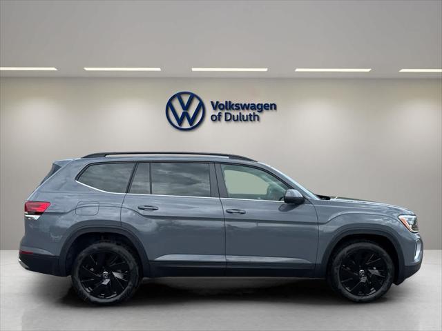new 2025 Volkswagen Atlas car, priced at $47,612