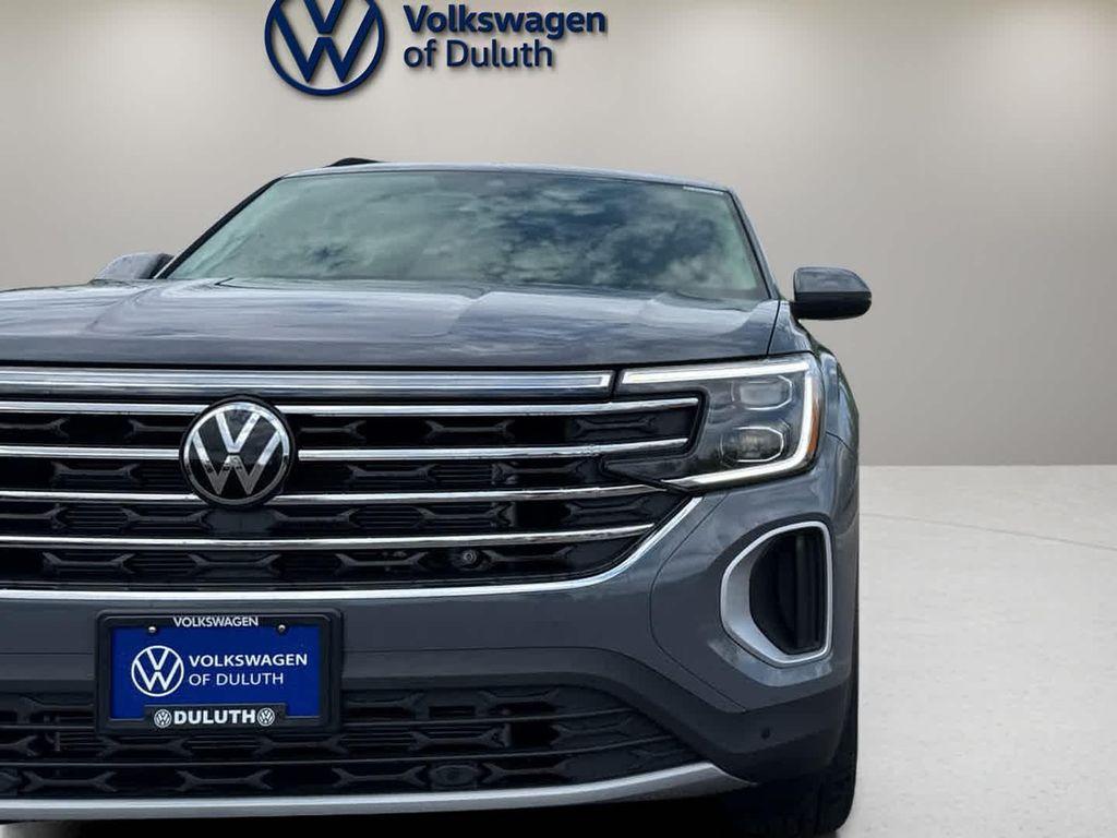 new 2025 Volkswagen Atlas car, priced at $46,612