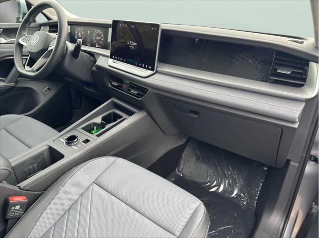new 2025 Volkswagen Tiguan car, priced at $37,420