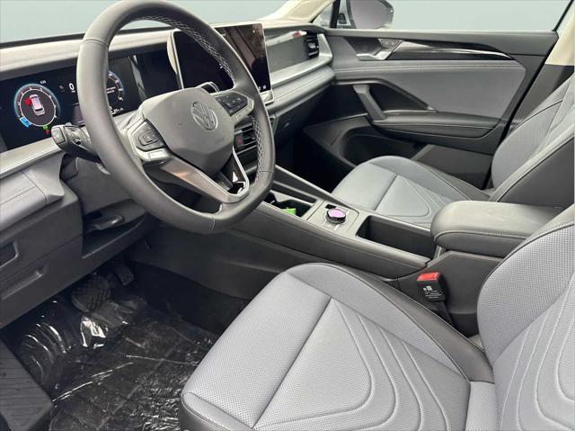 new 2025 Volkswagen Tiguan car, priced at $37,420